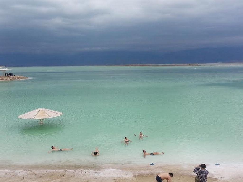 Nadia Hosting Dead Sea Villa Neve Zohar Szoba fotó